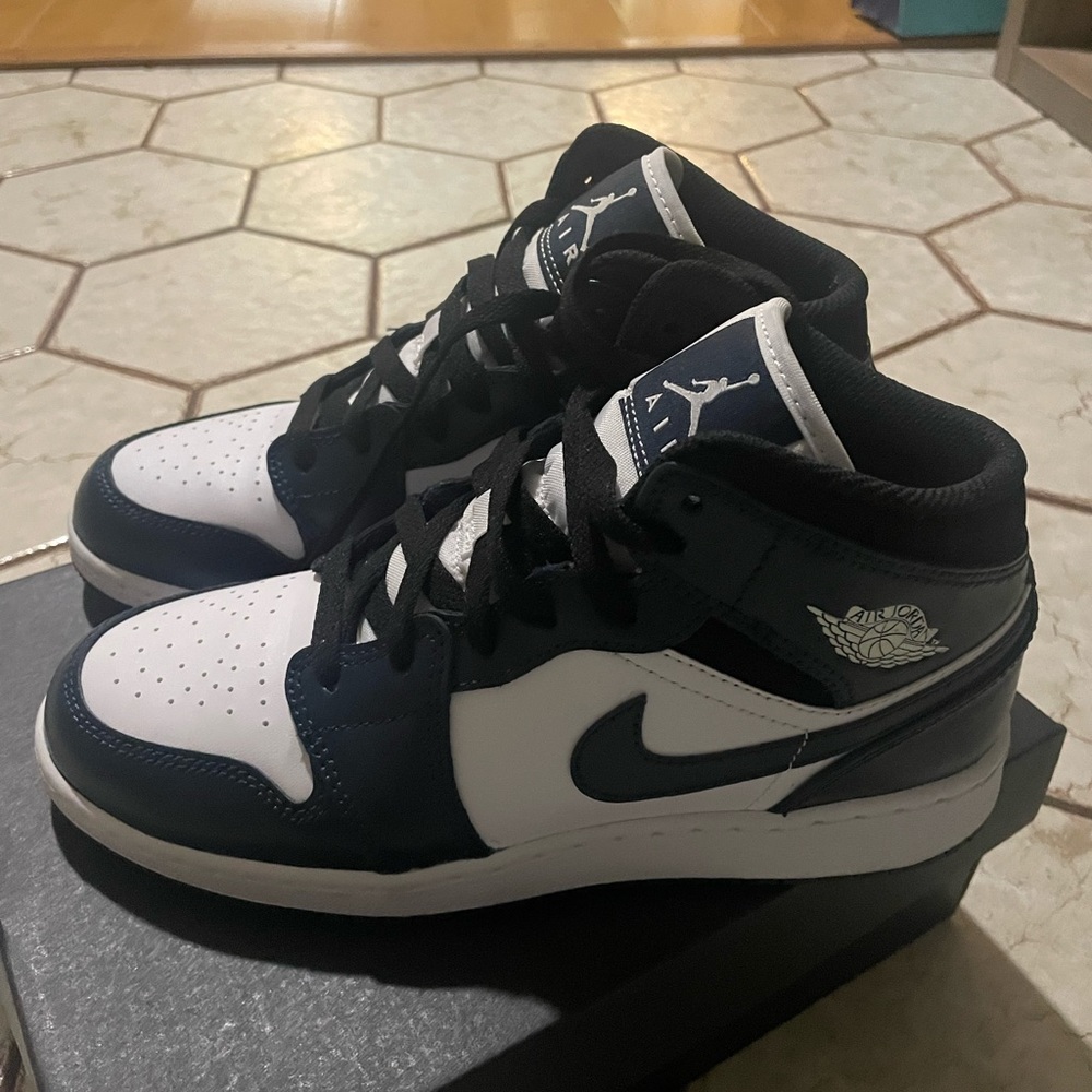 Air Jordan 1 mid GS| armory navy
